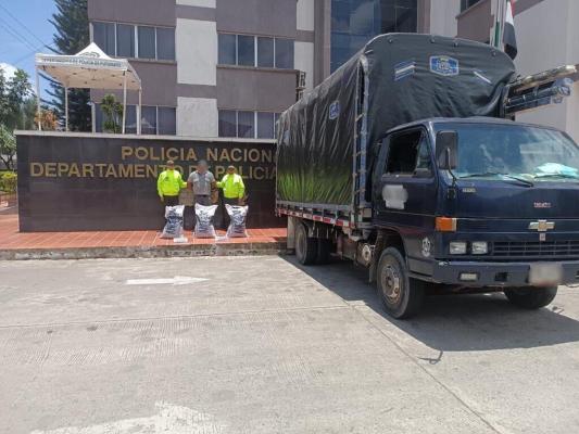 Una persona capturada con 121 kilos de sustancias para el procesamiento de narcóticos.