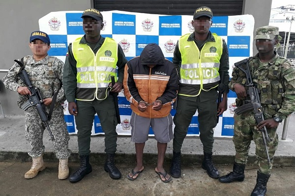 Capturado-mientras-navegaba-por-el-río-Atrato.