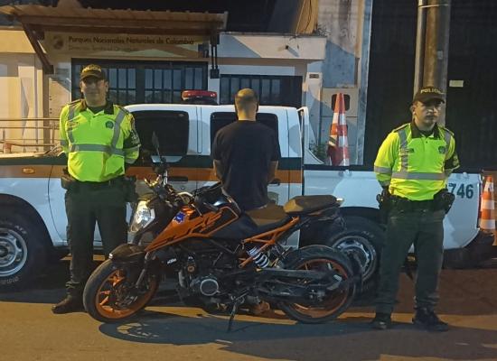 Captura y recuperación de motocicleta hurtada 