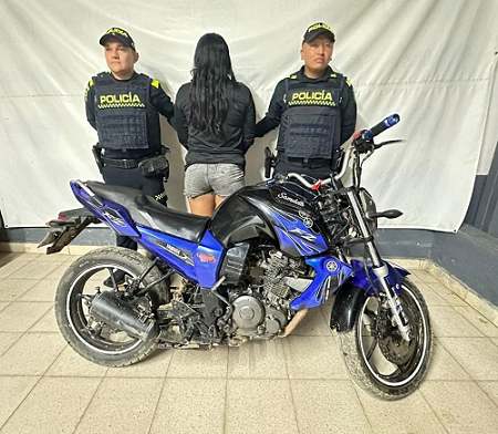 Capturada por receptación y recuperación de motocicleta hurtada en Apartadó