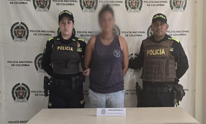 Capturan una mujer de 42 años, por utilizar arma blanca para causarle lesiones físicas a su hermano.