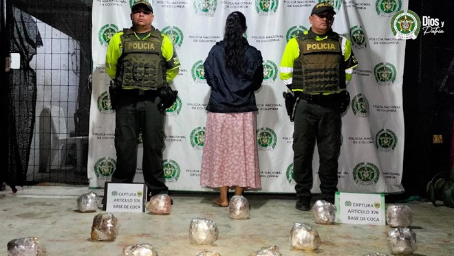 Capturada y base de cocaína