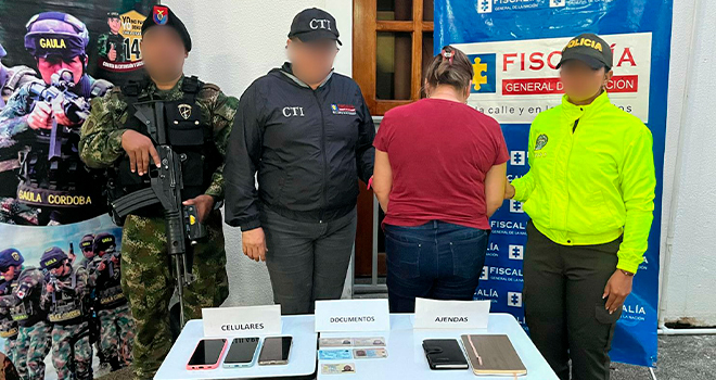 Capturada por los delitos de concierto para delinquir agravado y tráfico de migrantes.