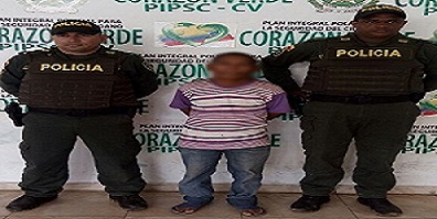 El sujeto habría ingresado a la alcoba de la joven para someterla violentamente