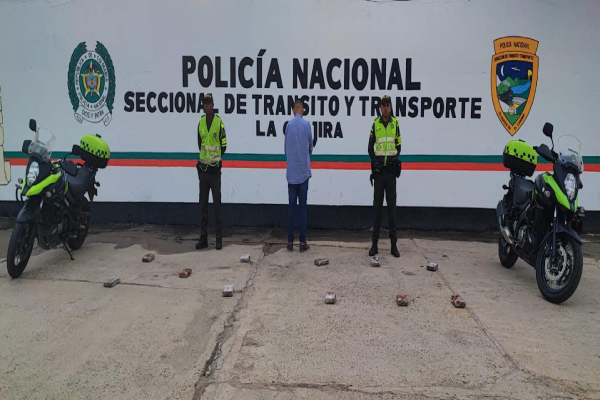 La Seccional de Tránsito y Transportes, incautó 11 kilogramos de clorhidrato de cocaína. 