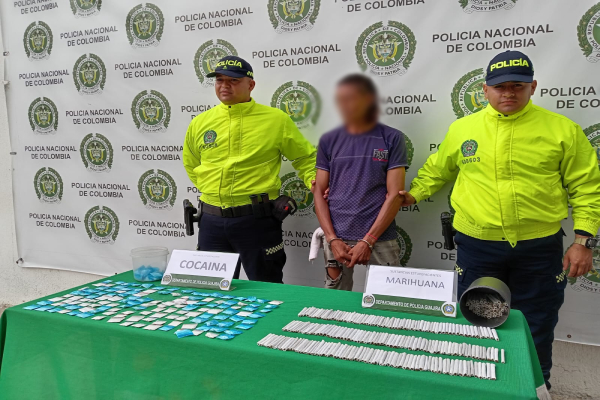 En Riohacha, fue capturado alias el Flaco por microtráfico