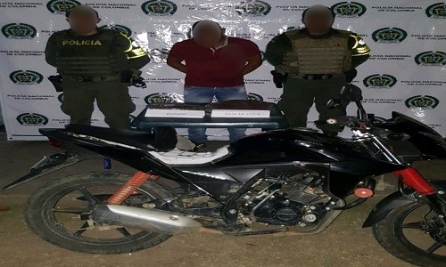 El estupefaciente se encontraba oculto al interior del sillín del automotor