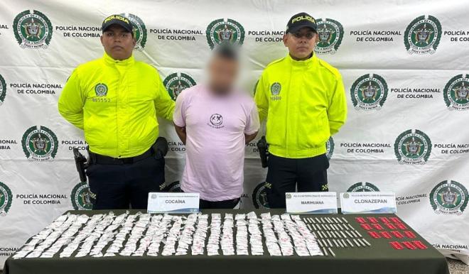 La Policía Metropolitana de Barranquilla continúa la lucha frontal contra el tráfico local de estupefacientes; son capturados presuntos distribuidos de alucinógeno