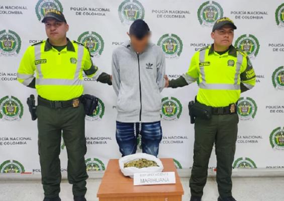 En puesto de control fue capturado un hombre con marihuana