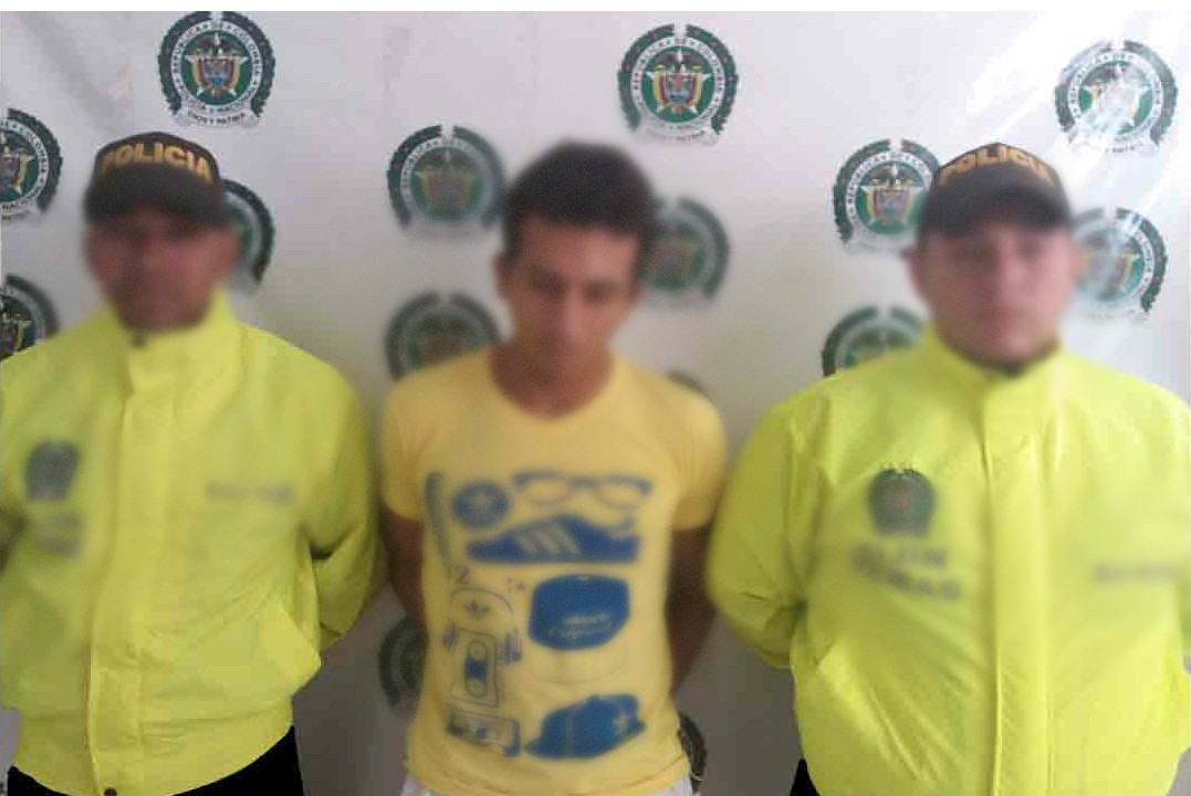 capturado-acceso carnal violento-porte ilegal de armas de fuego-pueblo nuevo-magdalena-SIJIN