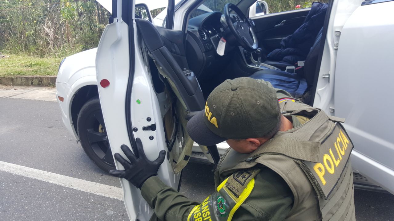 Transportaba-marihuana-en-las-carteras-del-vehículo