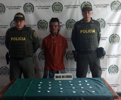 Capturado con base de 'coca'
