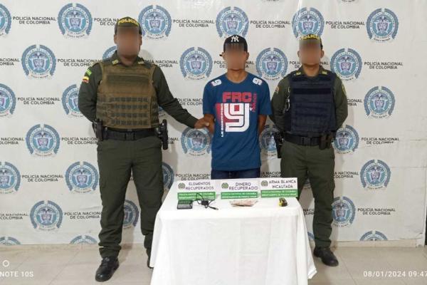 Capturado por porte ilegal y hurto