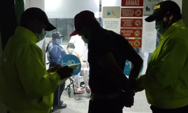 Por "celos" un sujeto casi asesina a su pareja sentimental en San Gil