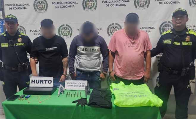 Capturados cuatro sujetos por hurto a residencia en el barrio El Poblado de Barranquilla