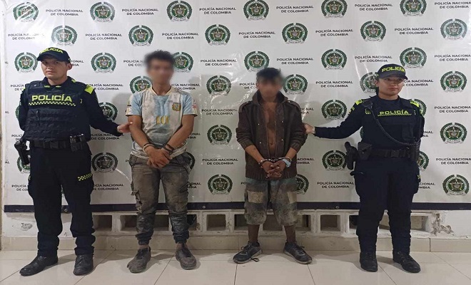  Los dos sujetos conocidos como 'Mugre' y 'Chorro', habrían causado daños al establecimiento para su ingreso