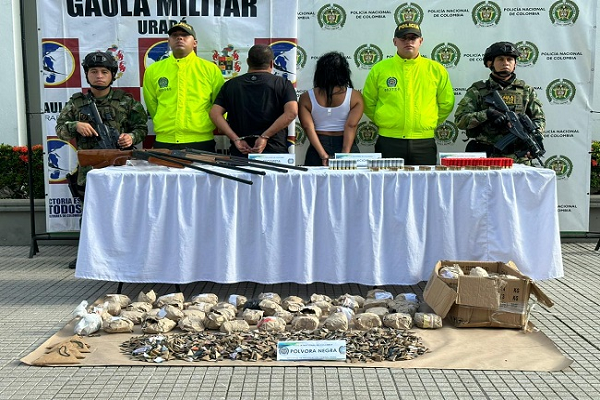 Capturados Alias “La Flaca” Y “El Gordo” Presuntos Colaboradores Del Frente Carlos Vásquez Del Clan Del Golfo.
