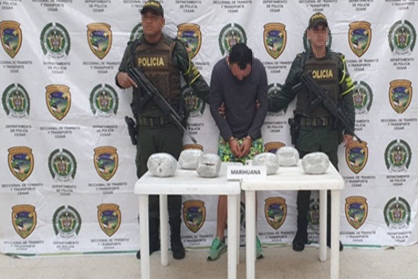 Capturamos-a-maestro-de-obra-transportando-marihuana-en-el-equipaje