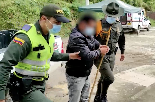 Capturamos_un_hombre_por_el_delito_de_porte_ilegal_de_armas_2