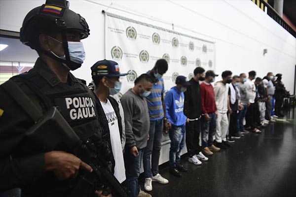 Judicializados 20 integrantes de grupo un criminal. Entre los capturados están dos cabecillas y 5 coordinadores.