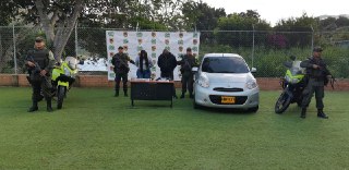 incautacion-armas-de-fuego-caleta-air-bag-vehiculo-policia-valle