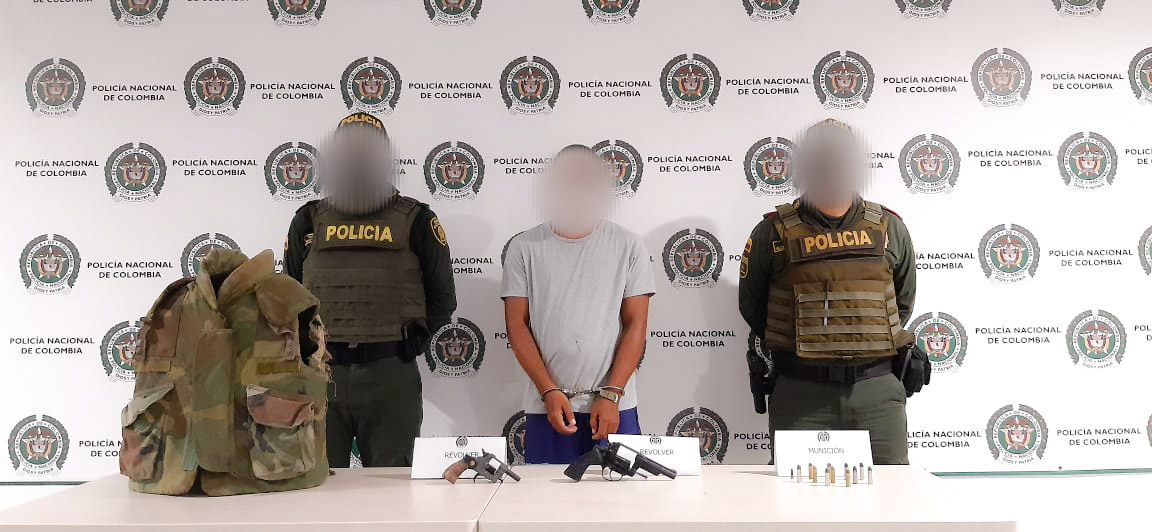 Ciudadano capturado en flagrancia por el delito de fabricación, tráfico, porte o tenencia de armas de fuego, accesorios, partes o municiones.