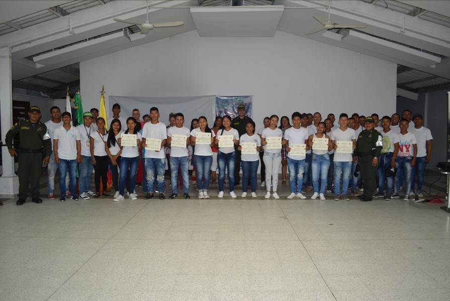 40 adolescentes de varias instituciones educativas hacen parte del programa 
