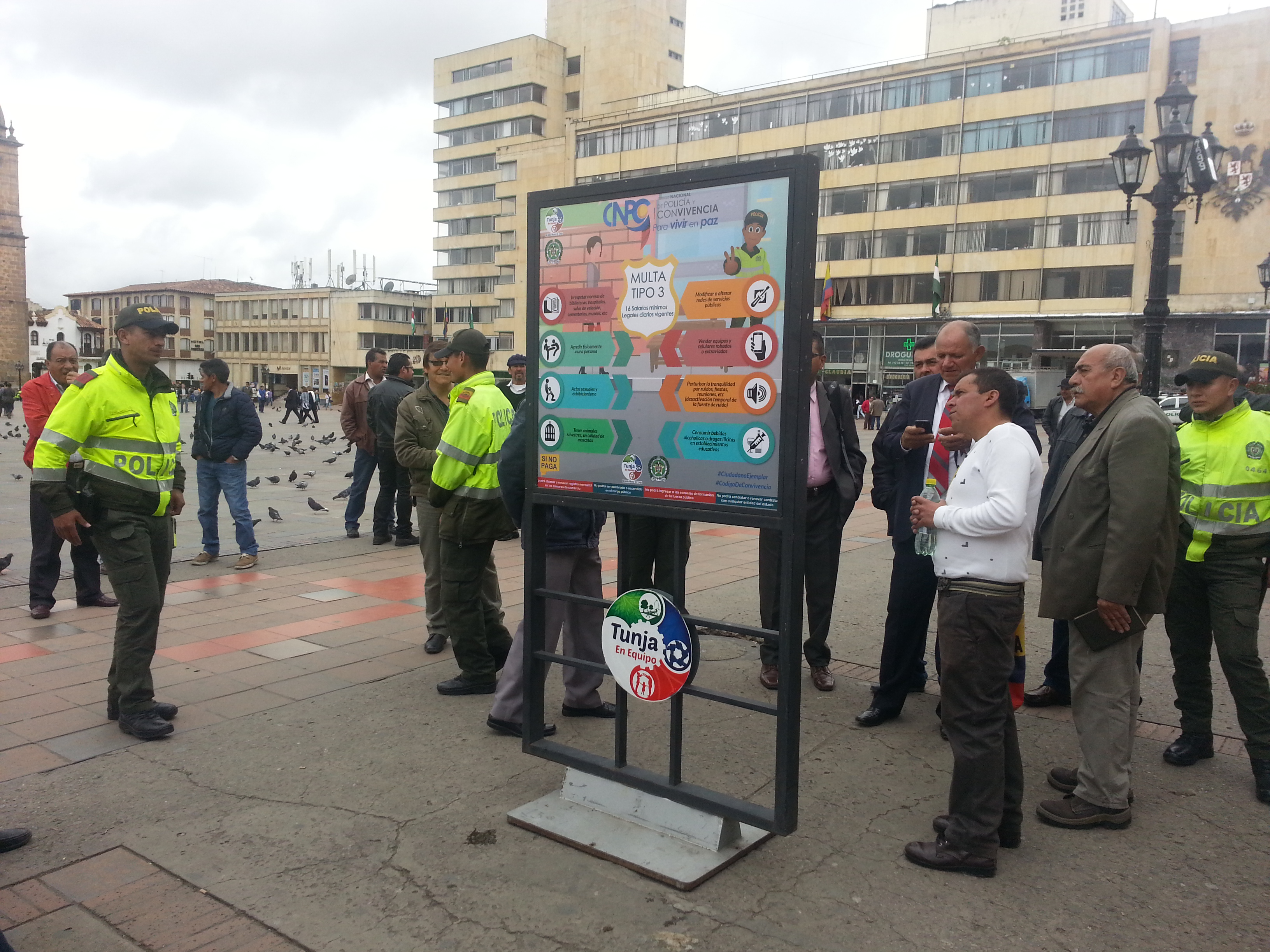 educoles-codigo-convivencia-policia