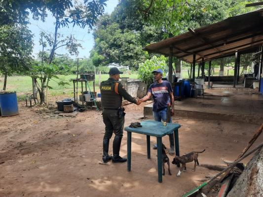 Con visitas a fincas grupo de Carabineros fortalece acciones contra el abigeato en Bolívar.