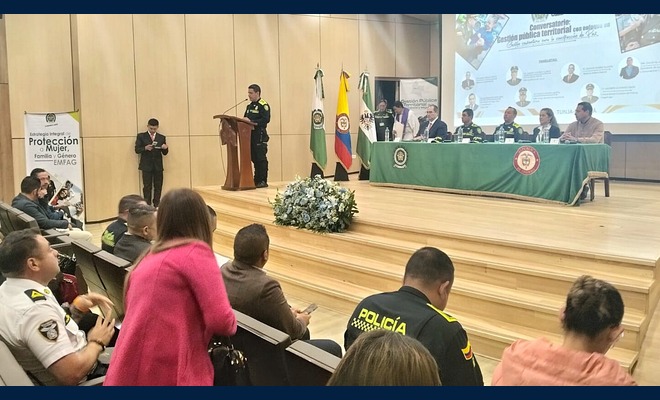 Palabras dirigidas a los asistentes por parte del comandante de la Metropolitana de Tunja