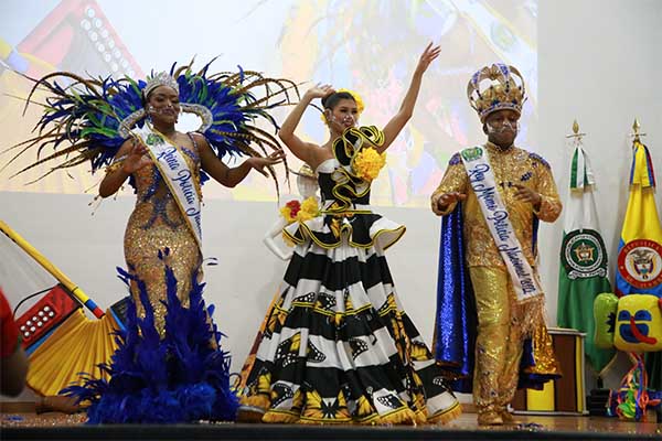 30 años de edad y hace 11 años ingresó a la institución policial.