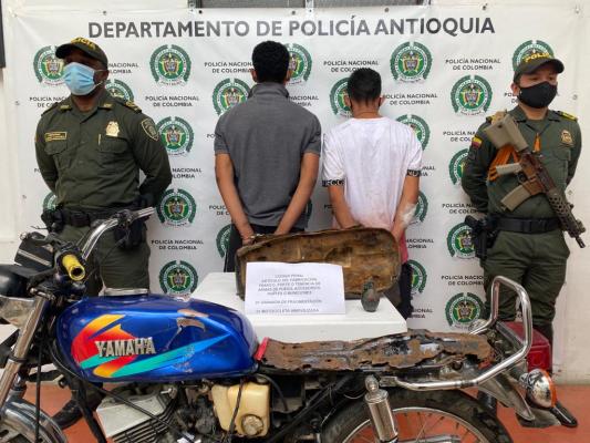 se les hallaron e incautaron una granada de fragmentación