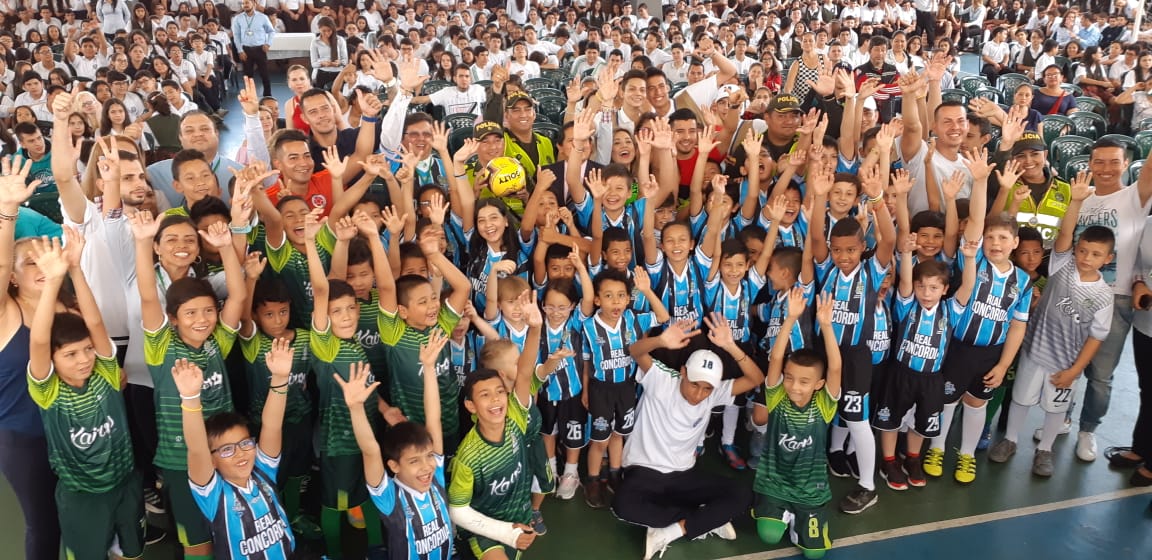 cumpliendo_sueños_policia_nacional