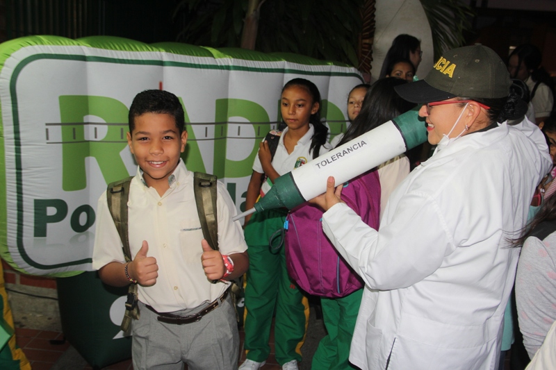 de_regreso_a_clase_seguro_y_en_paz