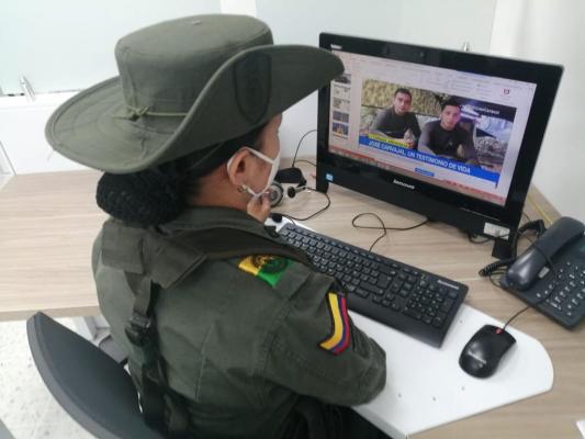 De-regreso-a-clases-con-mi-Policía 