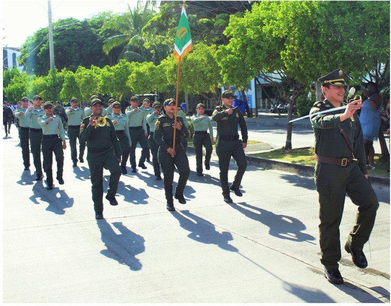 Con un desfile tricolor el Departamento Archipiélago rinde un homenaje a la Gesta Libertadora