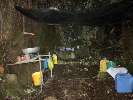 En el bajo putumayo, destruidas dos estructuras artesanales para el procesamiento de alcaloides.