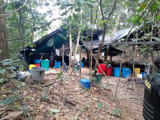Destruido laboratorio para el procesamiento de clorhidrato de cocaína