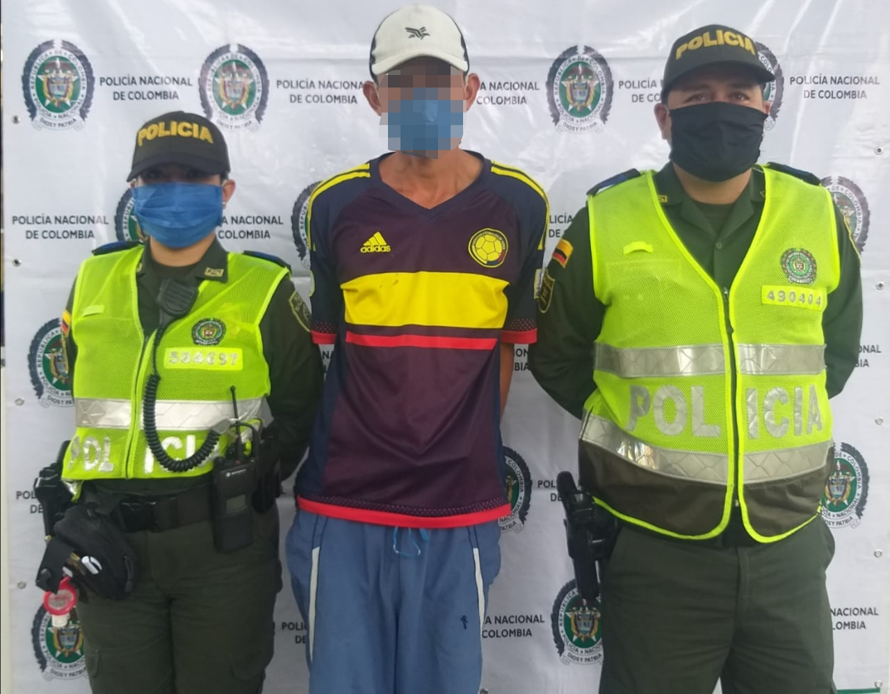 Estas personas se encontraban en vía pública sin ninguna justificación