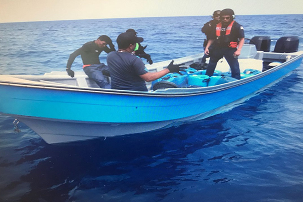 En operaciones conjuntas incautamos más de tres toneladas de cocaína