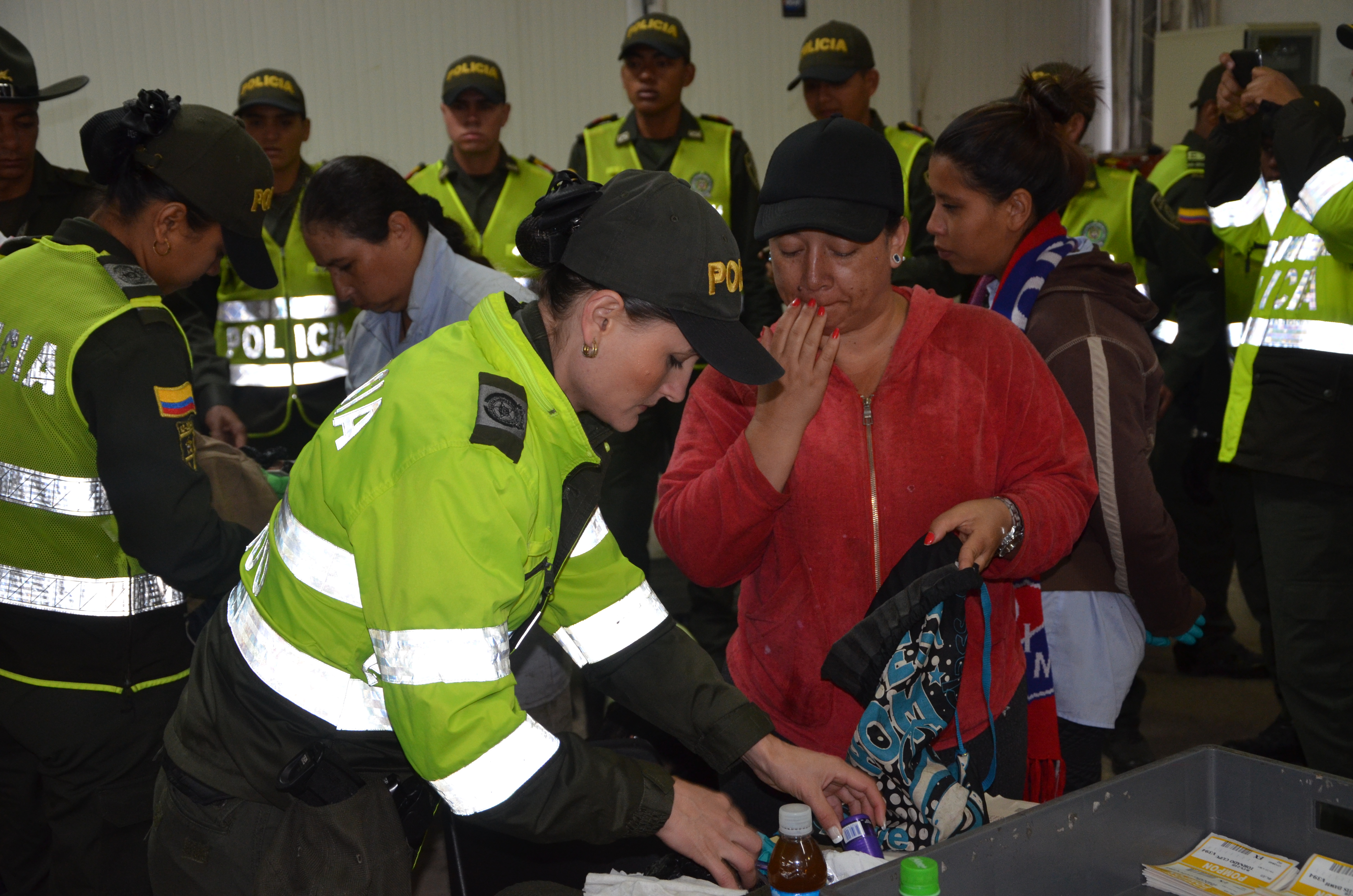 Control de seguridad y prevención de delitos en la zona de cultivo de flores