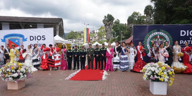 elección y coronación policia 2023