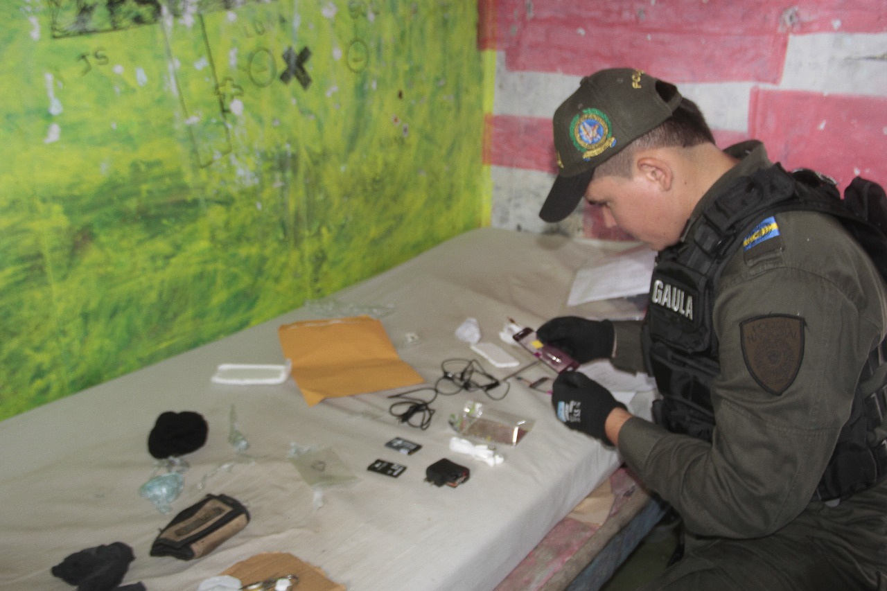 elementos_encontrados_carcel_palogordo