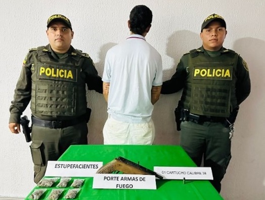 Un hombre de 20 años de edad es capturado en el corregimiento de Barcelona 