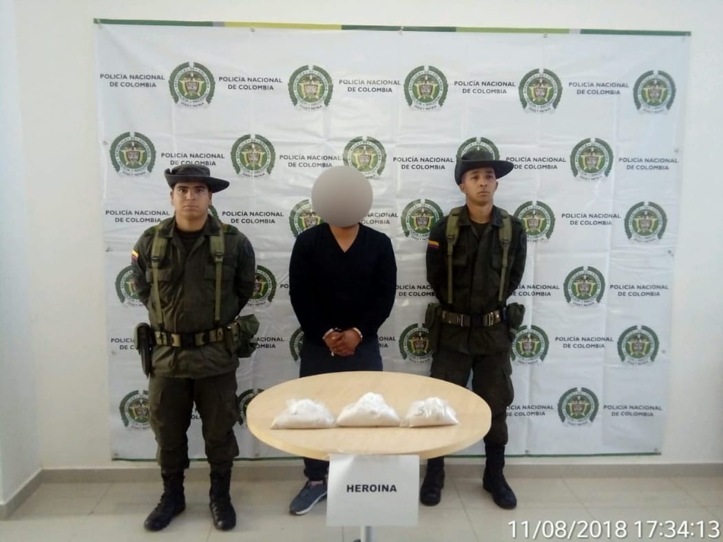 En-allanamiento-se-encontraron-1.975-gramos-de-heroína