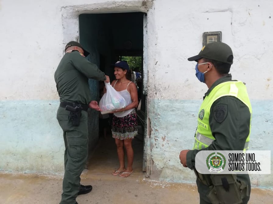 La solidaridad como virtud de los policías de Tolima 