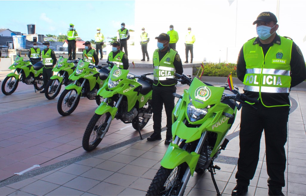 Nuevo parque automotor de la Policía Nacional al servicio de la comunidad de las Islas