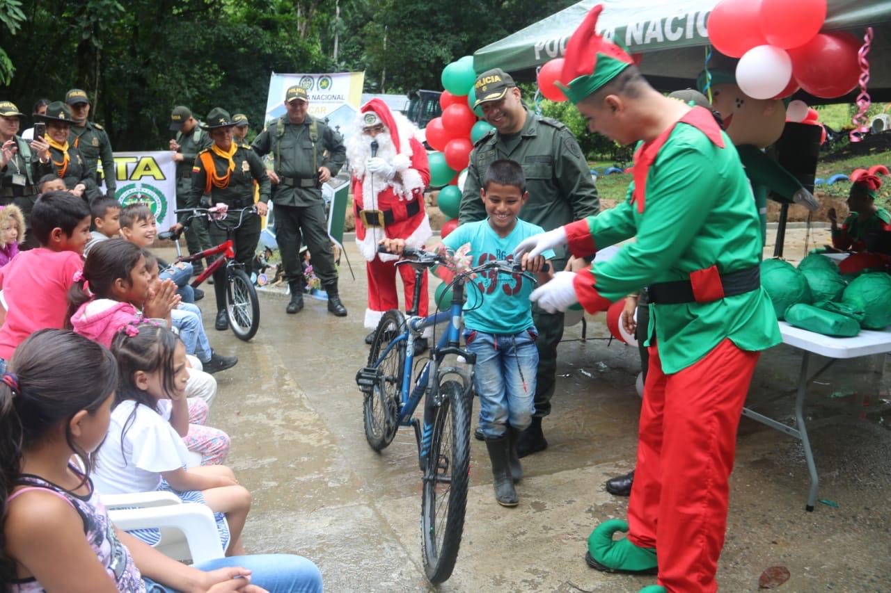 entregamos-alegria-a-infantes-y-adolescentes-en-caqueta