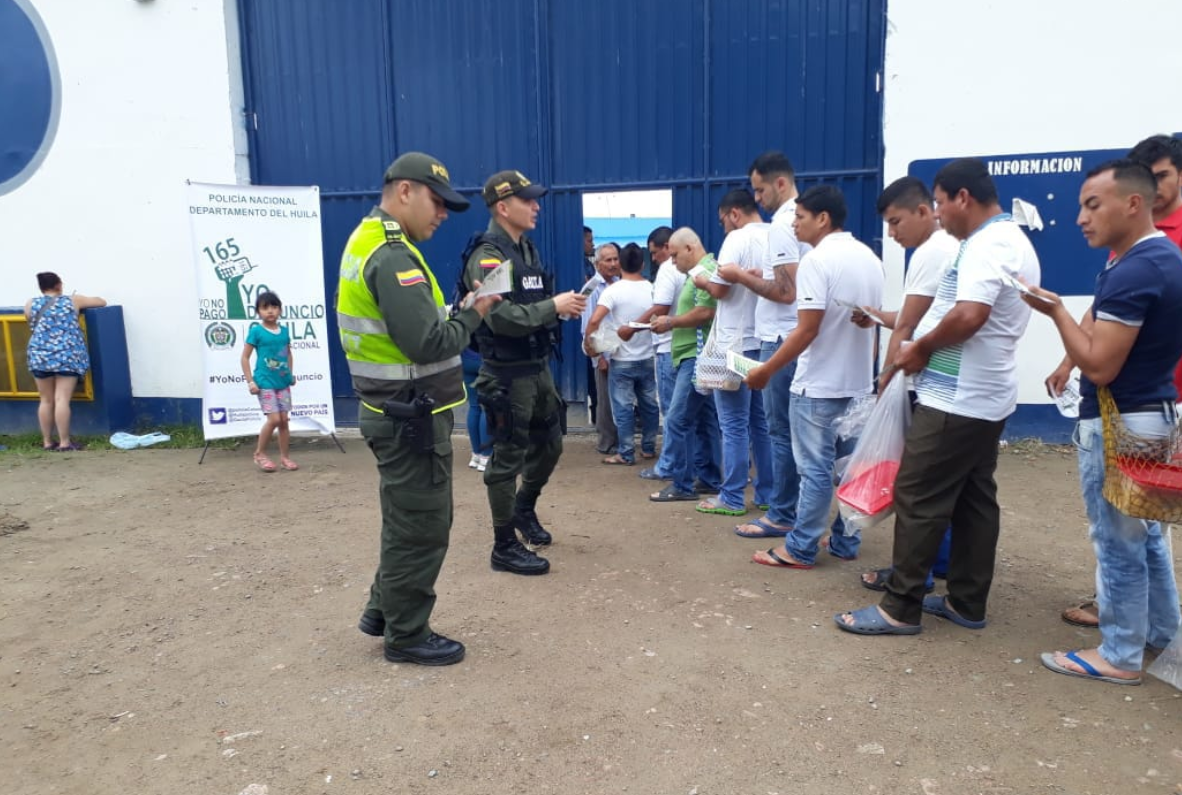 entregamos_volantes_con_informacion_contra_la_extorsion