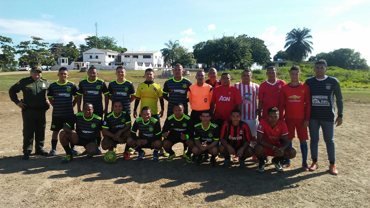 futbol-plato-actividad comunitaria-gestor de participacion ciudadana